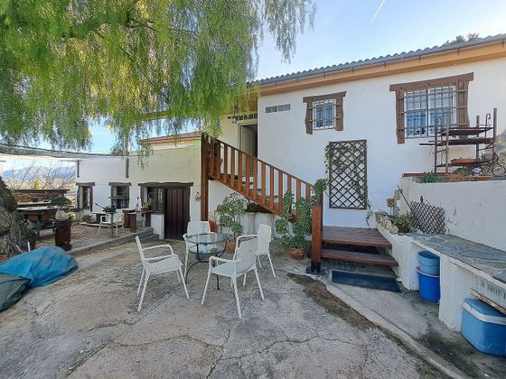 Foto 2 de Chalet en venta en urbanización Cerro Molina de 5 habitaciones con terraza y jardín