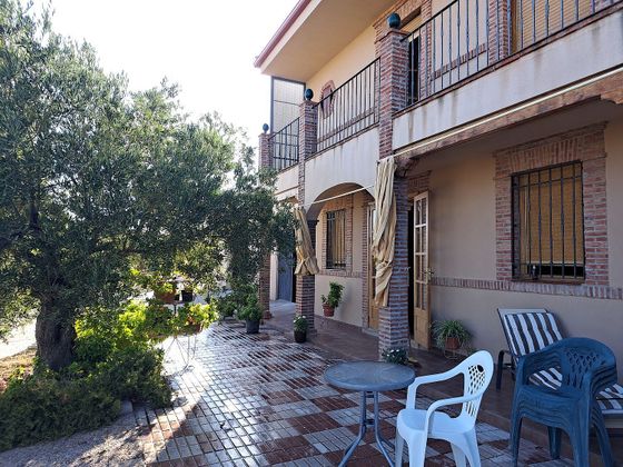 Foto 1 de Venta de chalet en Valdeastillas - Fuentezuelas de 5 habitaciones con terraza y piscina