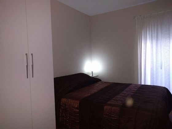 Foto 2 de Piso en alquiler en Peñamefecit - Avda Barcelona de 2 habitaciones con muebles y balcón
