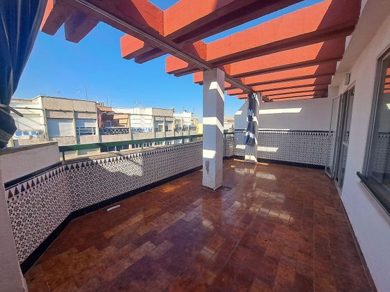 Foto 1 de Àtic en venda a Belén - San Roque de 5 habitacions amb terrassa i garatge