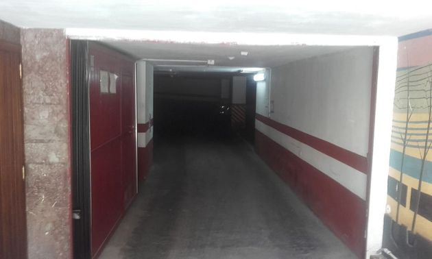 Foto 1 de Garaje en alquiler en La Petxina de 20 m²