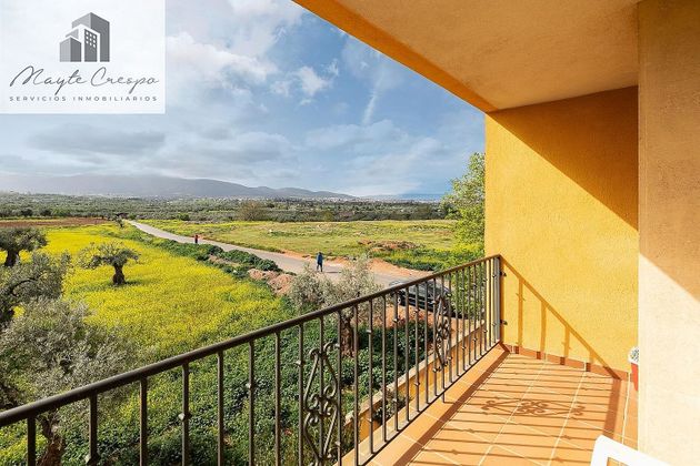 Foto 2 de Xalet en venda a calle Cumbres Verdes de 4 habitacions amb terrassa i piscina