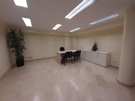 Foto 1 de Alquiler de oficina en Centro - Teruel con calefacción