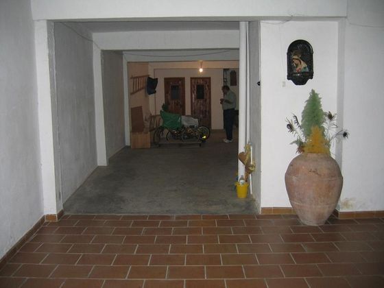 Foto 2 de Venta de piso en Mora de Rubielos de 3 habitaciones con balcón y calefacción