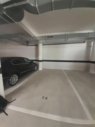 Foto 2 de Venta de garaje en Ensanche de 15 m²