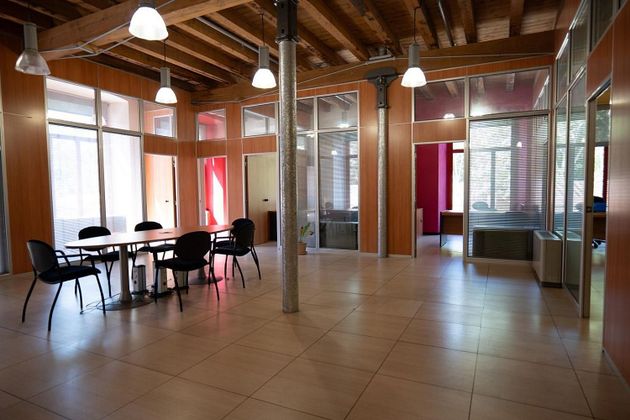 Foto 2 de Venta de oficina en Santa Coloma de Cervelló de 250 m²