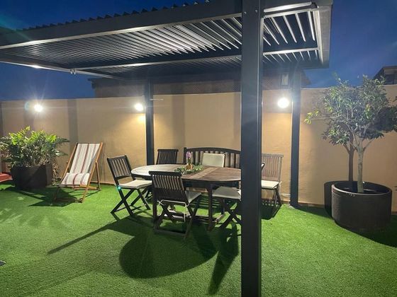 Foto 1 de Àtic en venda a Melilla de 5 habitacions amb terrassa i piscina