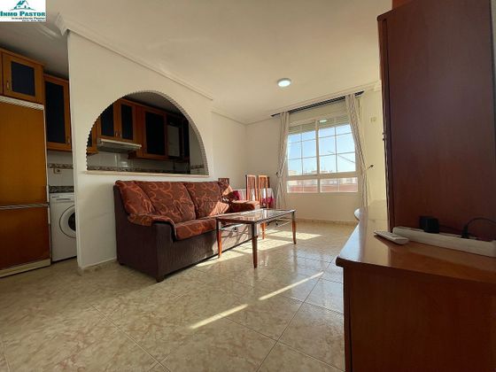 Foto 1 de Pis en lloguer a Melilla de 1 habitació amb terrassa i mobles