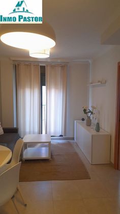 Foto 1 de Piso en alquiler en Melilla de 1 habitación con muebles y aire acondicionado