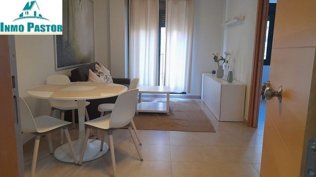 Foto 2 de Pis en lloguer a Melilla de 1 habitació amb mobles i aire acondicionat