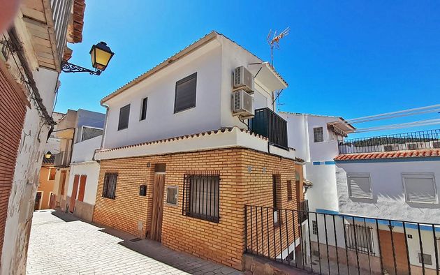 Foto 1 de Venta de casa en Olocau de 2 habitaciones con garaje y balcón