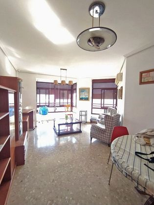 Foto 1 de Piso en venta en Els Orriols de 4 habitaciones con aire acondicionado y calefacción