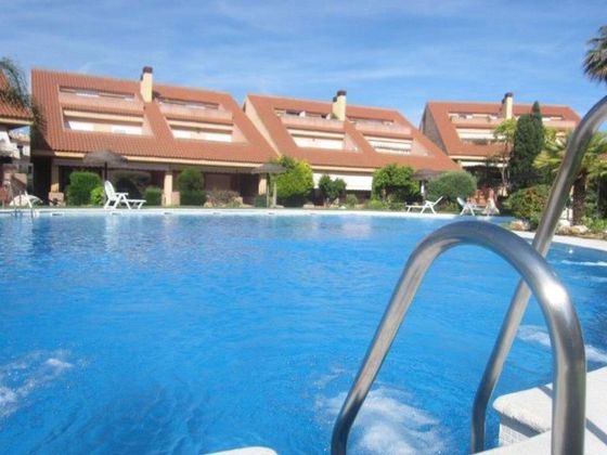 Foto 2 de Casa en venda a paseo Flecha de Nueva Umbría de 5 habitacions amb terrassa i piscina