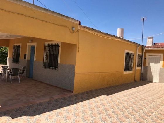 Foto 2 de Casa rural en venda a calle Partida Lo Pedreño de 4 habitacions amb terrassa i jardí