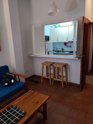 Foto 2 de Pis en lloguer a calle Conde de Ibarra de 1 habitació amb mobles i aire acondicionat