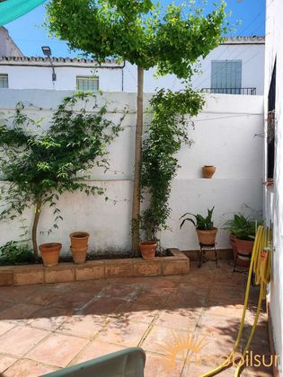 Foto 2 de Venta de casa adosada en calle Miguel Hernandez de 3 habitaciones con garaje y jardín