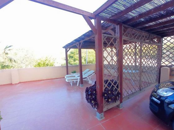 Foto 2 de Piso en venta en Perín de 3 habitaciones con terraza y piscina
