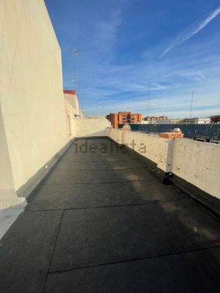 Foto 1 de Àtic en venda a La Vega Baixa de 2 habitacions amb terrassa i ascensor