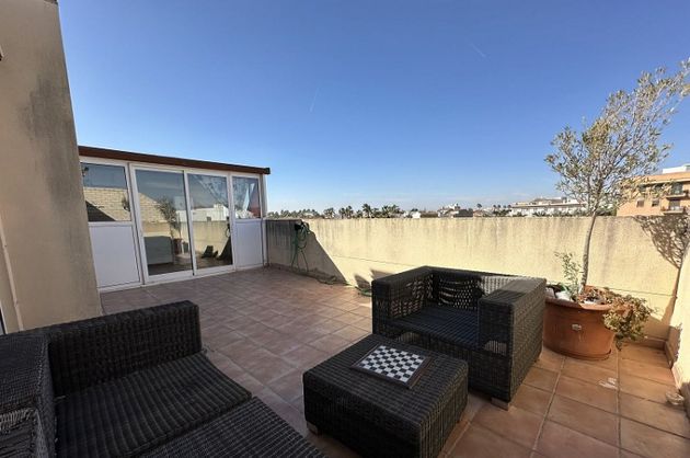 Foto 1 de Àtic en venda a Rafelbuñol/Rafelbunyol de 3 habitacions amb terrassa i aire acondicionat