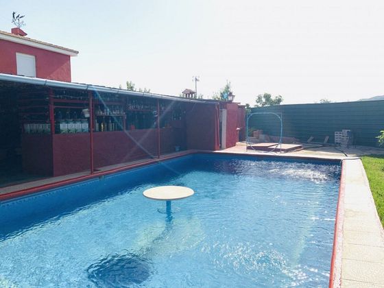 Foto 1 de Chalet en venta en Zona Fuentemora de 5 habitaciones con piscina y jardín