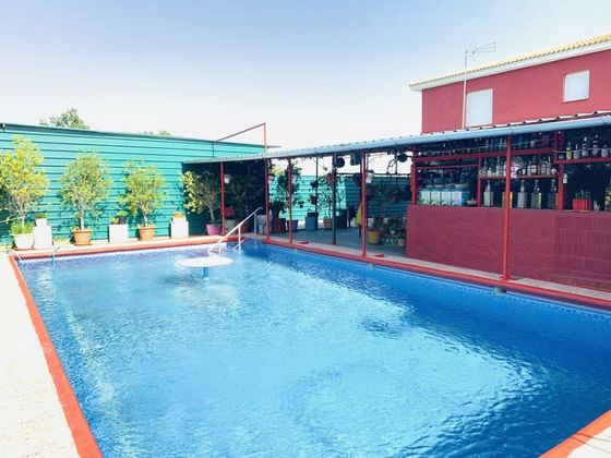 Foto 2 de Chalet en venta en Zona Fuentemora de 5 habitaciones con piscina y jardín