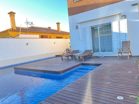 Foto 1 de Xalet en venda a Casco Histórico de 4 habitacions amb terrassa i piscina