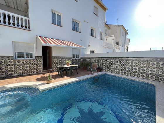 Foto 1 de Casa en venda a Zona Fuentemora de 5 habitacions amb terrassa i piscina