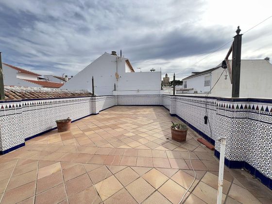 Foto 1 de Piso en venta en Centro - Antequera de 4 habitaciones con terraza y garaje