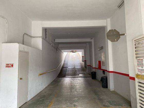 Foto 2 de Venta de garaje en calle Doctor Nicasio Benlloch de 11 m²