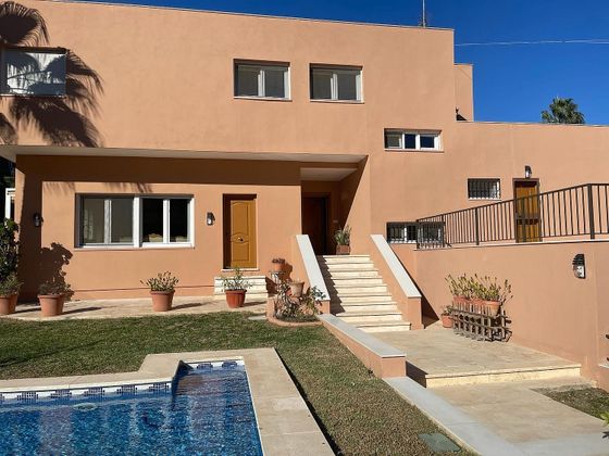 Foto 2 de Chalet en venta en paseo Limonar de 8 habitaciones con terraza y piscina