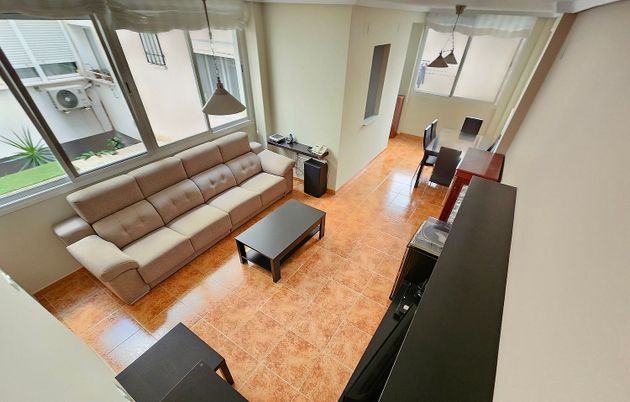 Foto 1 de Venta de piso en calle Lorenzo Silva de 3 habitaciones con garaje y aire acondicionado