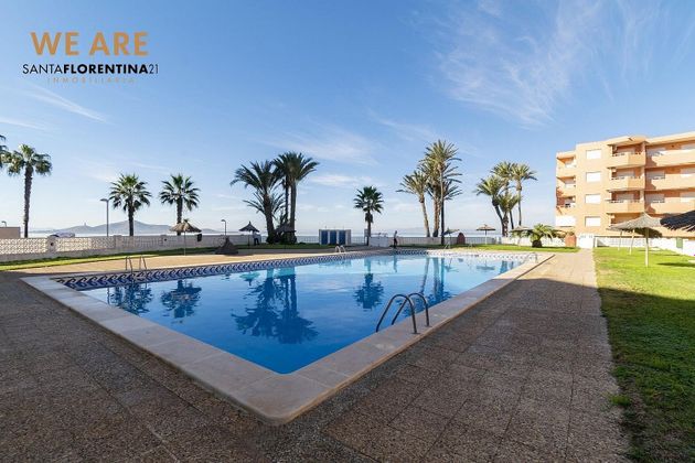 Foto 1 de Piso en venta en Playa de las Gaviotas-El Pedrucho de 2 habitaciones con terraza y piscina
