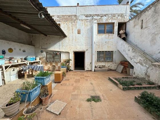 Foto 2 de Piso en venta en La Palma de 3 habitaciones con jardín