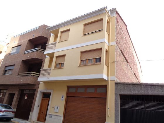 Foto 2 de Venta de chalet en Turís de 4 habitaciones con terraza y garaje