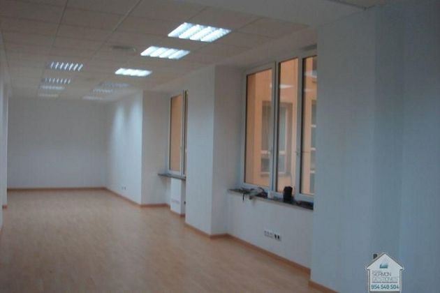 Foto 2 de Oficina en alquiler en Heliópolis de 66 m²