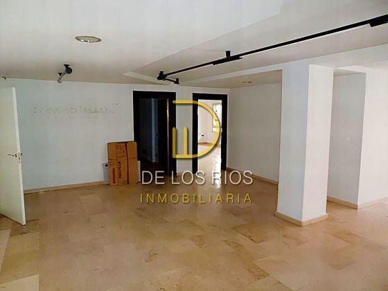 Foto 1 de Oficina en alquiler en San Matías - Realejo con aire acondicionado y calefacción
