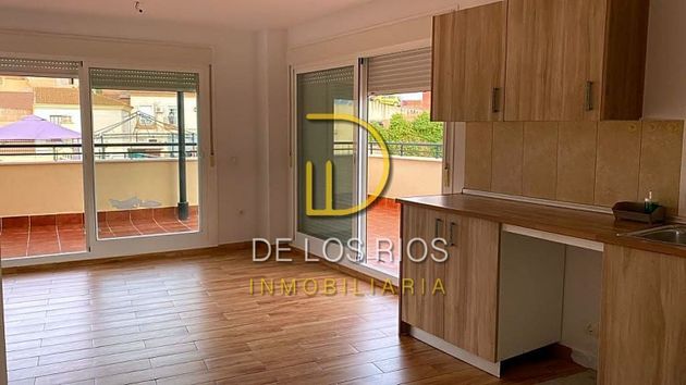 Foto 1 de Dúplex en venta en Casabermeja de 3 habitaciones con terraza y garaje