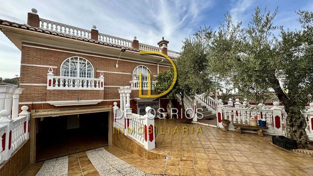 Foto 1 de Xalet en venda a Ogíjares de 7 habitacions amb terrassa i piscina