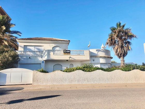 Foto 2 de Xalet en venda a Playa del Esparto-Veneziola de 3 habitacions amb terrassa i piscina