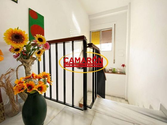 Foto 1 de Casa en venda a Coria del Río de 4 habitacions amb aire acondicionat