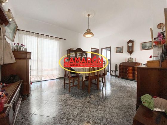 Foto 2 de Casa en venda a Coria del Río de 4 habitacions amb aire acondicionat