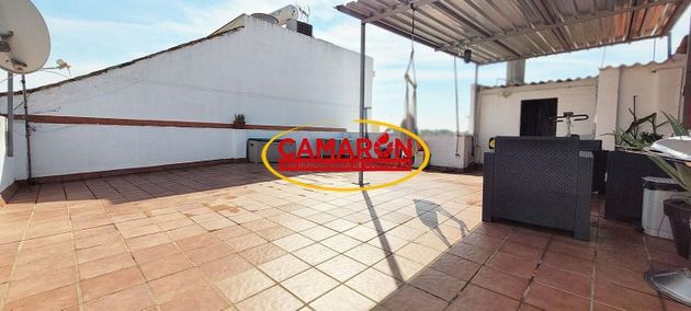 Foto 1 de Venta de piso en Coria del Río de 3 habitaciones con terraza