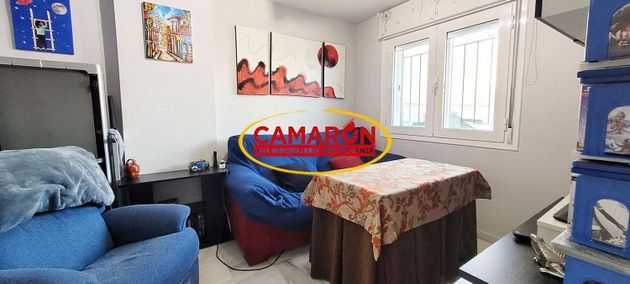 Foto 2 de Casa en venda a Coria del Río de 4 habitacions amb aire acondicionat