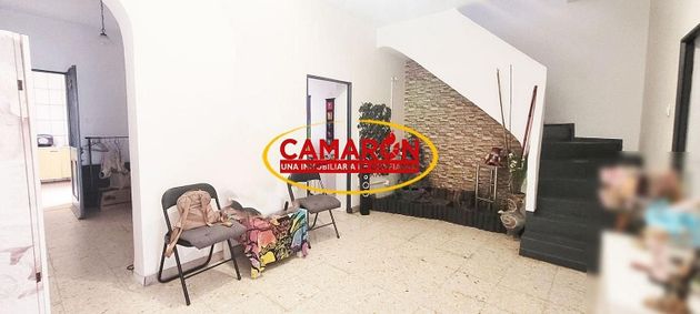 Foto 1 de Casa en venda a Coria del Río de 5 habitacions amb terrassa