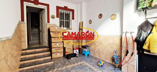 Foto 1 de Casa en venda a Puebla del Río (La) de 4 habitacions amb terrassa i aire acondicionat