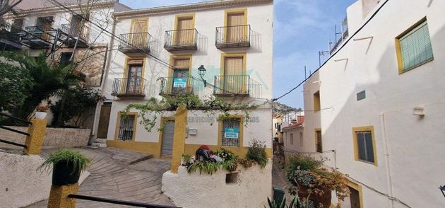 Foto 1 de Casa rural en venda a Cortes de Pallás de 9 habitacions amb terrassa