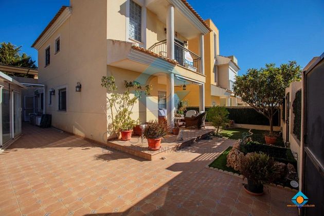 Foto 1 de Casa en venda a Bolnuevo de 3 habitacions amb terrassa i piscina