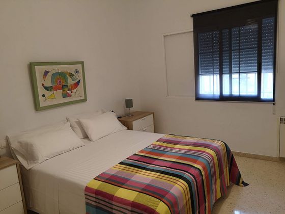 Foto 1 de Alquiler de piso en El Cabanyal- El Canyamelar de 3 habitaciones con muebles y aire acondicionado