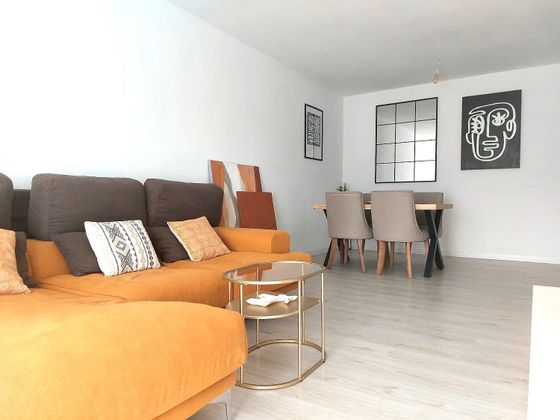Foto 1 de Piso en venta en Beniferri de 3 habitaciones con terraza y balcón