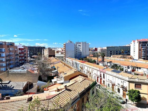 Foto 2 de Piso en venta en Els Orriols de 4 habitaciones con terraza y aire acondicionado
